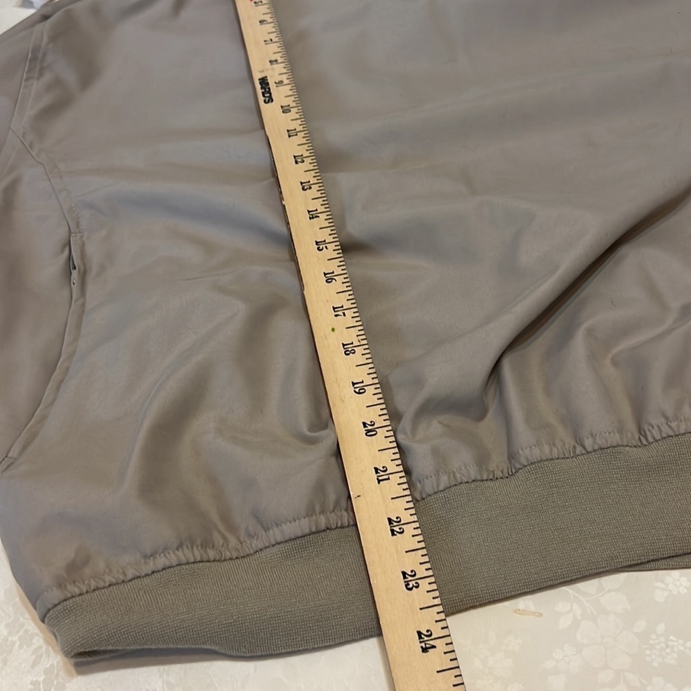 Top-Flite Golf Windbreaker Size M  Tan with  black trim - Picture 8 of 8